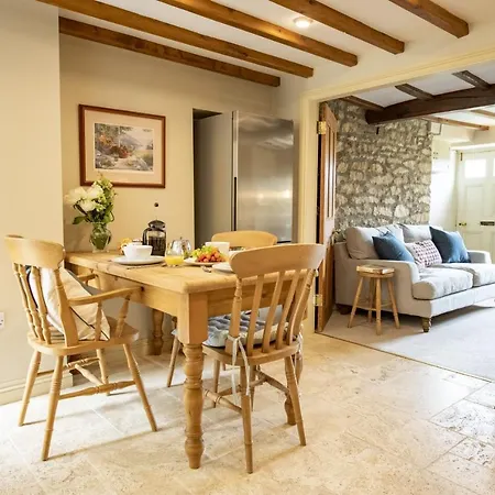Fairview Ampleforth