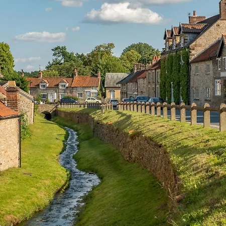 Fairview * Ampleforth